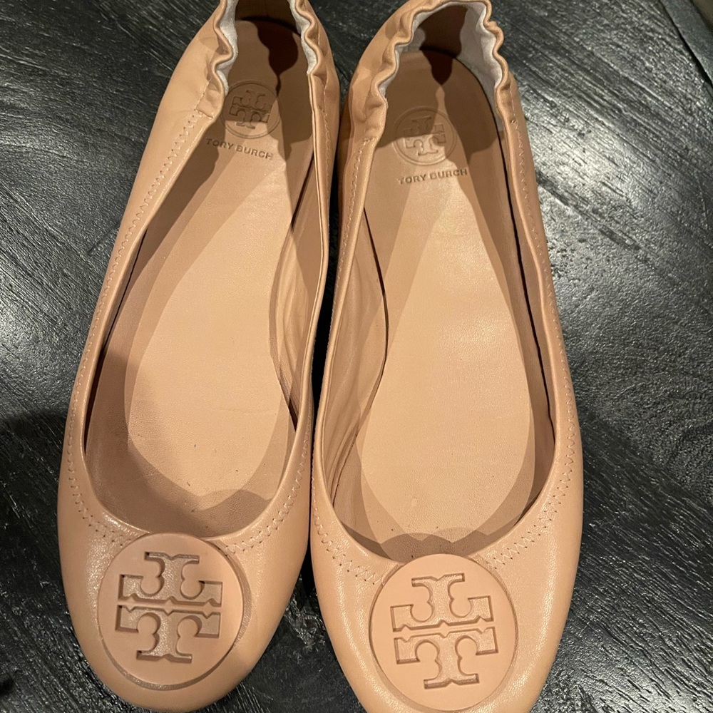 Tory Burch Tan Leather Ballet Flats nearly new